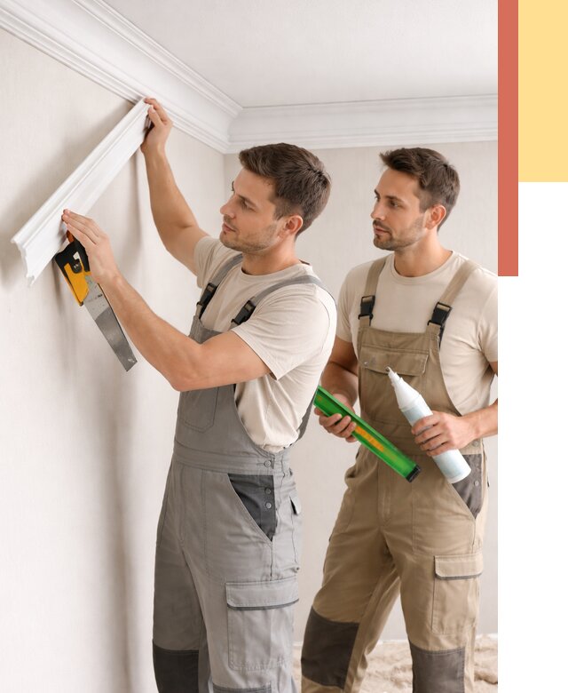 Монтаж потолочного плинтуса в Краснокамске от 2332 руб. — быстро и недорого | ОТДЕЛОЧНИК-Кнм